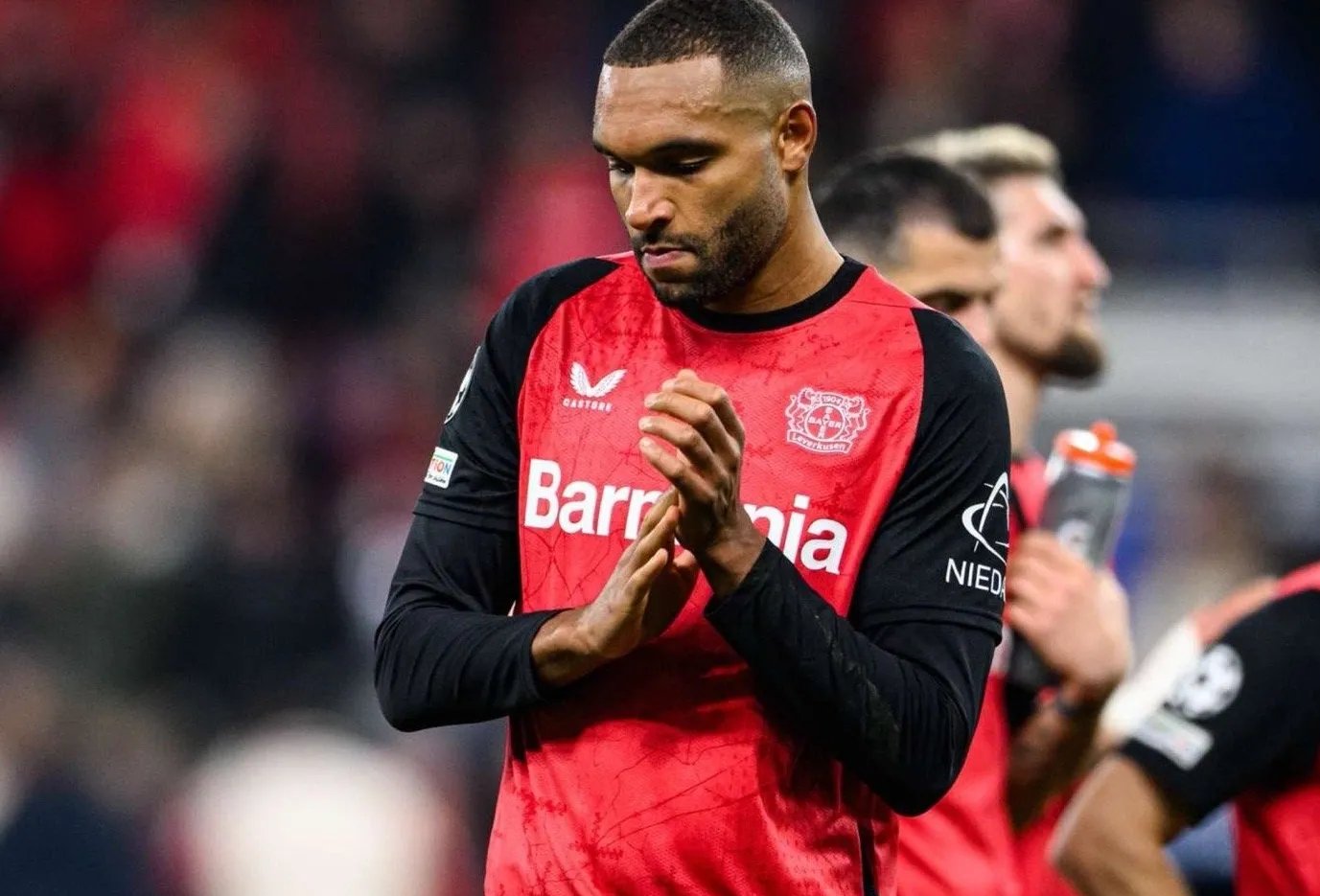 今晨体能课后，勒沃库森门线救险备战欧篮联，更衣室稳定，年轻球员得到机会的简单介绍